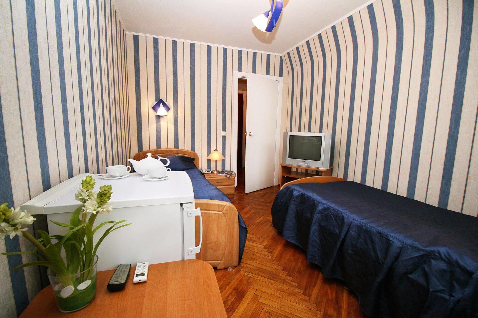 Druzhba Hotel And Restaurant Charkov Exteriér fotografie
