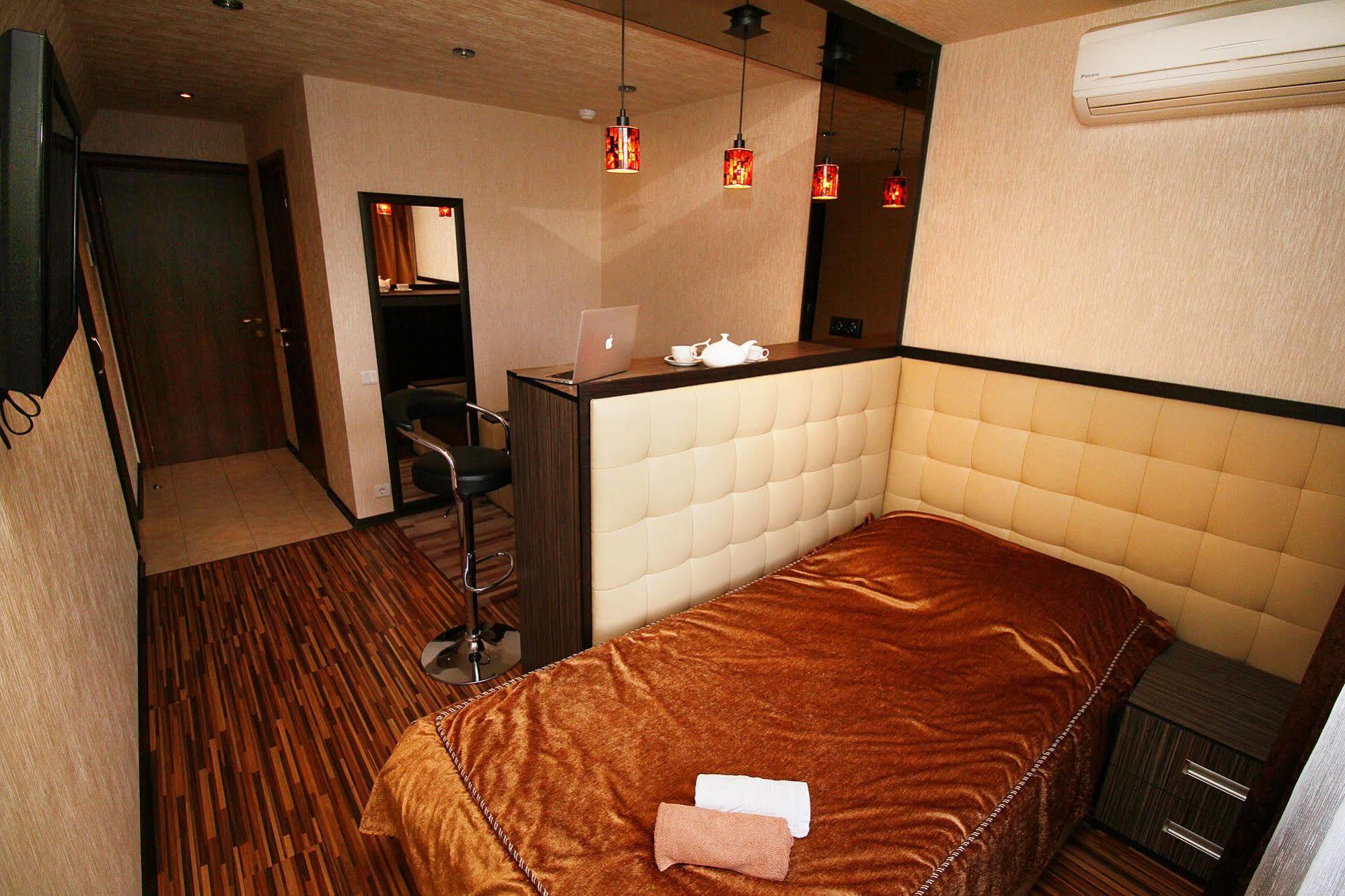 Druzhba Hotel And Restaurant Charkov Exteriér fotografie